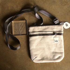 NWT Haiku Hemp beige Revel Crossbody, RFID pocket